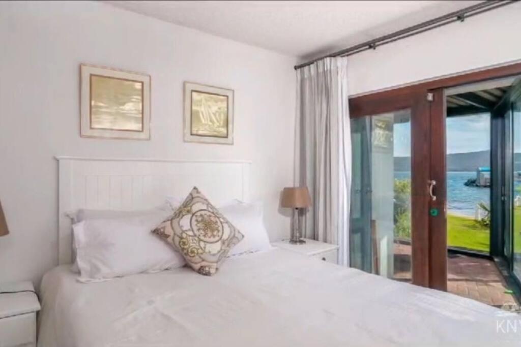 Waterfront Apartment Knysna Dış mekan fotoğraf